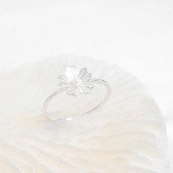 迷你珍珠 櫻花 925純銀 戒指 第1張的照片