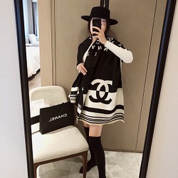 CHANEL シャネル 新品マフラー