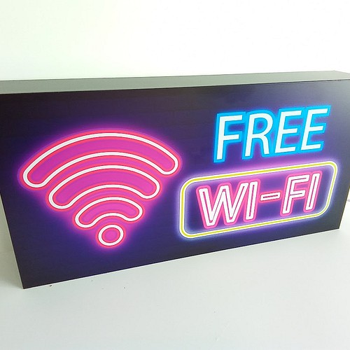 FREE Wi-Fi☆フリーエリア設置☆表示ライト☆LED電光看板 ic.sch.id