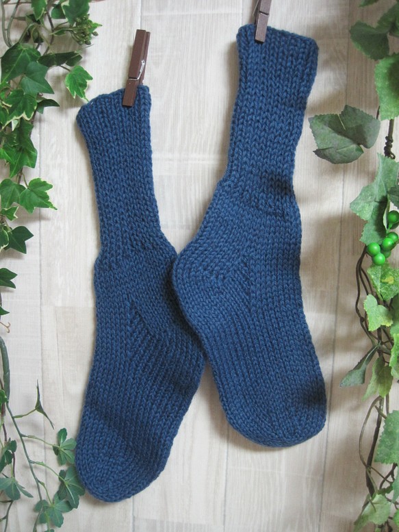 靴下　ウール100％手編みなのに安価 大人用Ｋ530 1枚目の画像