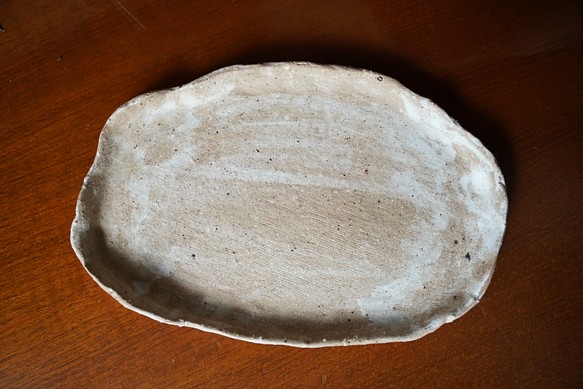 【免運費】陶器粉引小盤子 | 居家果盤 | 手捏手作 | 禮物 第1張的照片