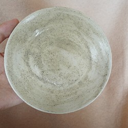 【免運費】陶瓷粉引小盤子 | 居家小果盤 | 手捏手作 | 禮物 第1張的照片