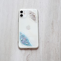 【全機種対応】iPhoneケース　ブルー 〜羽根〜 1枚目の画像