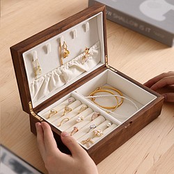 アクセサリー収納 木製　アクセサリーボックス　ジュエリーケース　ネックレス　指輪入れ 1枚目の画像