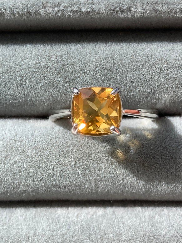 18kホワイトゴールド 指輪 一粒 11月の誕生石 (黄水晶)シトリン-