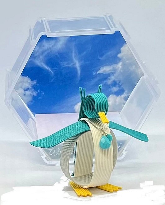 希望のペーパー・ペンギン（天然石ターコイズ付き） 1枚目の画像