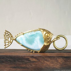 ラリマー フィッシュ チャーム / Larimar Fish charms 1枚目の画像