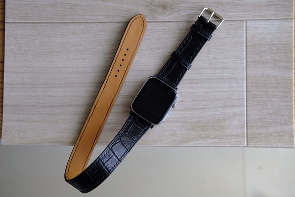 高級革使用　腕時計　ベルト　時計　アップルウォッチバンド　フランス産　アリゲーターワニ革　メンズ 1枚目の画像
