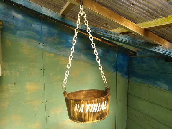 銅製の吊り下げ鉢カバー-