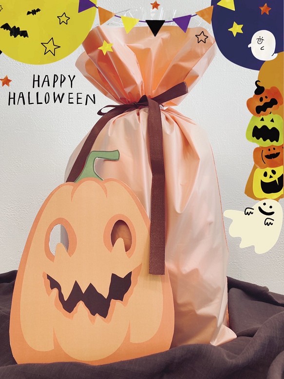 ハロウィン限定　駄菓子タワーケーキ　子供仮装用のジャック・オー・ランタンお面のおまけ付き 1枚目の画像