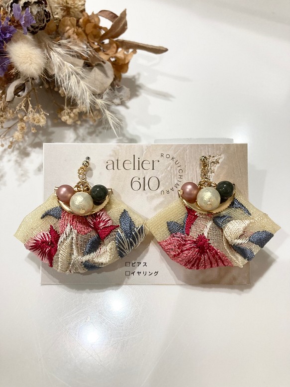 インド刺繍リボンピアス/イヤリング ピアス（その他） atelier 610