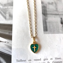 フランス製メダイハート＆クロスグリーンのネックレス 1枚目の画像