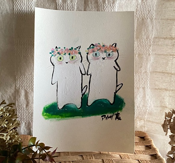 絵画。原画手描き【美しい花輪をかぶったかわいい白い猫2匹】-