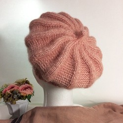りす　ニットベレー帽（手編み ピンク） 1枚目の画像