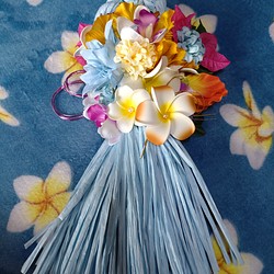 ハワイアンお正月 しめ縄飾り 水色 1枚目の画像