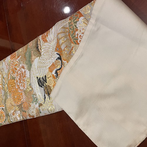 豪華な花嫁衣装の丸帯から作った正絹テーブルランナー お正月1779 