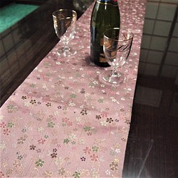 最高級のテーブルランナー テーブルクロス 金襴を使った 織り物 30 240ｃｍ 美桜ピンク その他キッチン小物 Shigebee 通販 Creema クリーマ ハンドメイド 手作り クラフト作品の販売サイト