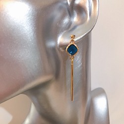 goldframe stick pierced earrings (K18GF)blue 1枚目の画像