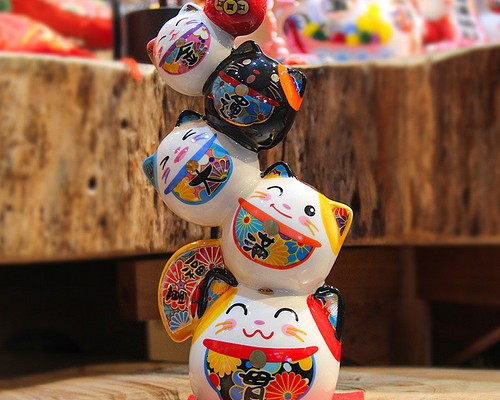 招き猫 置物 招き猫 陶器 商売繁盛 開店お祝い 招き猫 handmade-4on