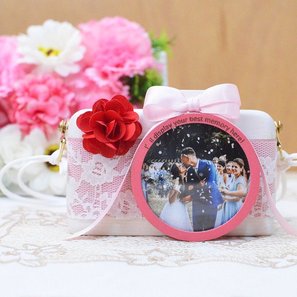 大人かわいい結婚祝い用レース付カメラ型フォトフレーム ピンク フォトフレーム 写真立て Best Memory 通販 Creema クリーマ ハンドメイド 手作り クラフト作品の販売サイト