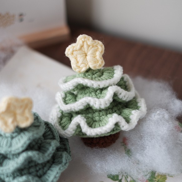 つづく | 手編みかぎ針編みクリスマスツリーの予約販売（灰緑・草緑・雪バージョン注文場所） 1枚目の画像