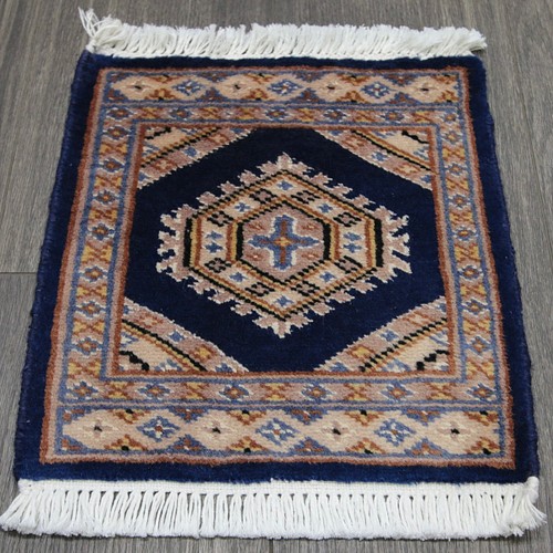 新品 高級ラグ パキスタン手織り絨毯 ミニラグ アクセントラグ 30x33cm