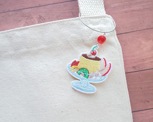 純喫茶 プリンアラモード刺繍バッグチャーム/キーリング キーリング 