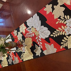 豪華刺繍の帯リメイク 正絹テーブルランナー1534 配膳用品・キッチン 