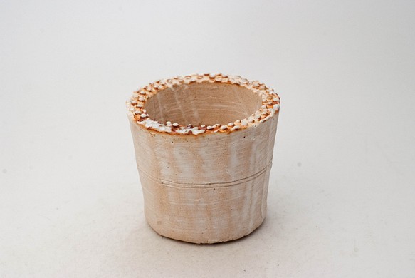 陶器製（2号ポット相当） #多肉植物 の欲しがる 植木鉢  SSS-5484 1枚目の画像