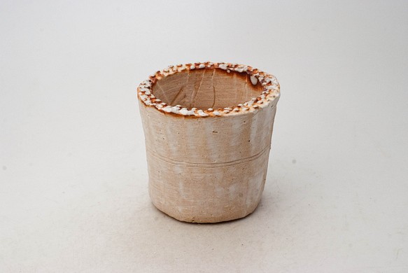 陶器製（2号ポット相当） #多肉植物 の欲しがる 植木鉢  SSS-5486 1枚目の画像