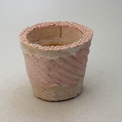 陶器製（2.5号ポット相当）多肉植物の欲しがる植木鉢 NSSc-ピンク5515 1枚目の画像