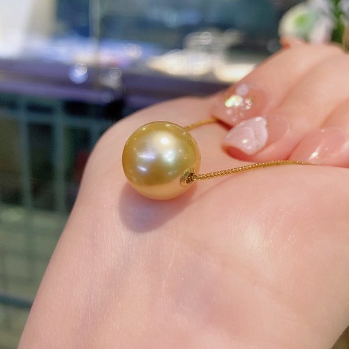 高級】南洋真珠 一粒パールネックレスk18 ネックレス・ペンダント
