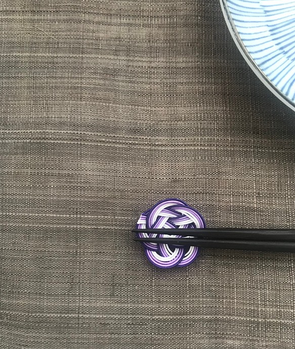 水引細工　箸置き（梅結び　紫） 1枚目の画像