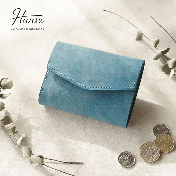 ★再販★コンパクトな革財布 / ブルー / 本革ロロマレザー使用 マットな質感の小さな三つ折り財布