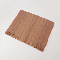 水俣綿手紡ぎ手織りの草木染ショール 1枚目の画像