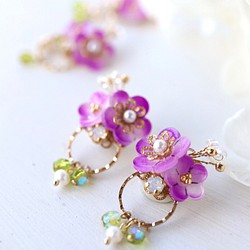 推薦用於紫色梅花，華麗的耳環/耳環和日本服裝♪ 第1張的照片