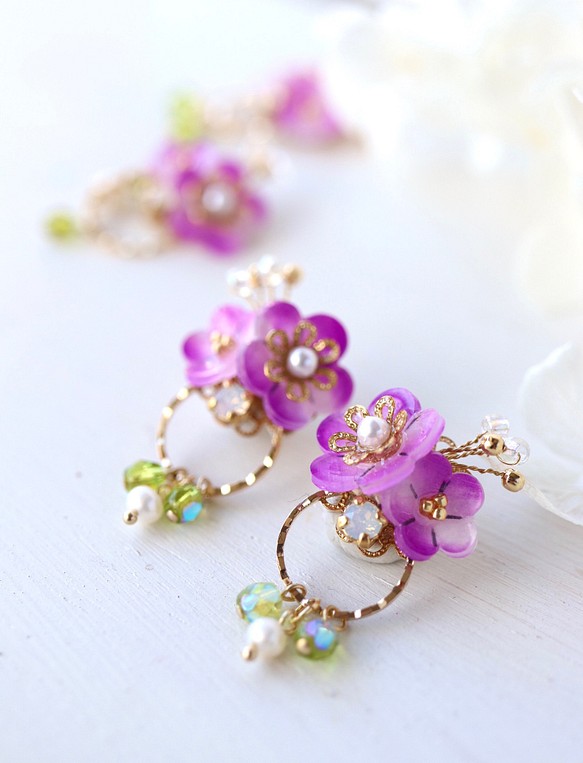 推薦用於紫色梅花，華麗的耳環/耳環和日本服裝♪ 第1張的照片