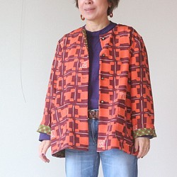 着物リメイク　格子と丸紋両面使い後ろタックジャケット 1枚目の画像