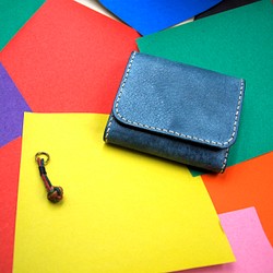 『新春財布応援企画』 限定1点 大人カラーの二つ折りお財布&ジッパーチャームのセット 1枚目の画像