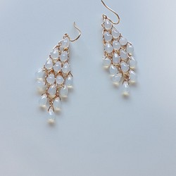 ブルーステラーカケスのビーズブローチアクセサリー/ 13.00 cm x 4.50