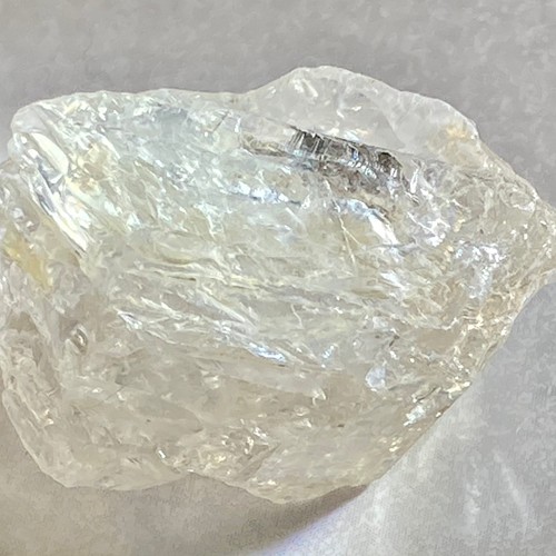 ゴールデンマイカ内包✨ レインボー エレスチャル 骸骨水晶 原石 