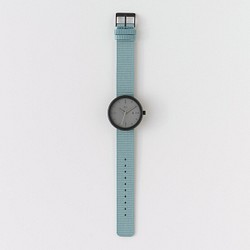 おもちゃから生まれた腕時計「YOT WATCH」 32mm Blue/Black Gray