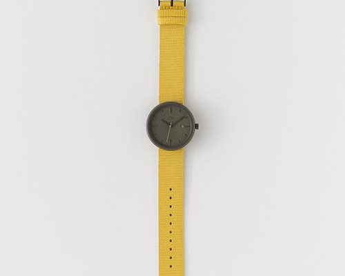 おもちゃから生まれた腕時計「YOT WATCH」 40mm Mustard/Khaki 腕時計