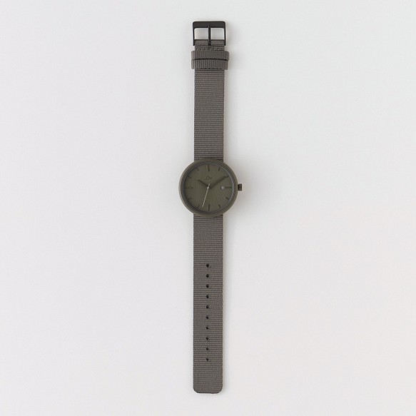 おもちゃから生まれた腕時計「YOT WATCH」 40mm Khaki/Khaki 腕時計