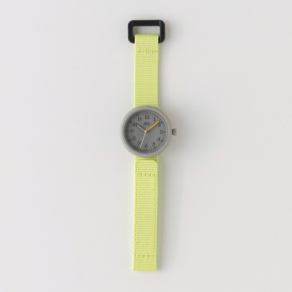 おもちゃから生まれた腕時計「YOT WATCH」 Kids Neon Yellow Green