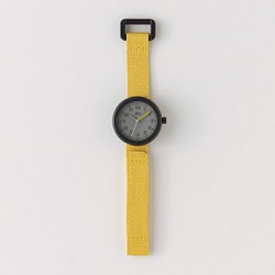 おもちゃから生まれた腕時計「YOT WATCH」　 Kids　Mustard/Black Gray 1枚目の画像