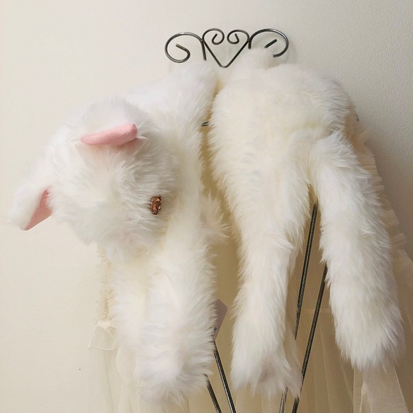 アニマルショール (白猫) 1枚目の画像