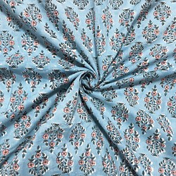 【50cm単位】ブルー3くすみピンクフラワー　ハンドブロックプリント生地　テキスタイル  コットン 1枚目の画像