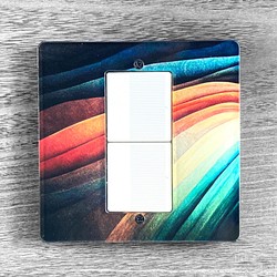 『取替可能な、お家の小窓』シックアート　ワイド21　スイッチカバープレート本体 1枚目の画像