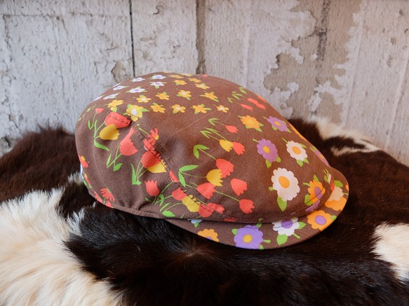 小さな花柄(茶)ハンチング(small flower pattern(brown) hunting cap) 1枚目の画像